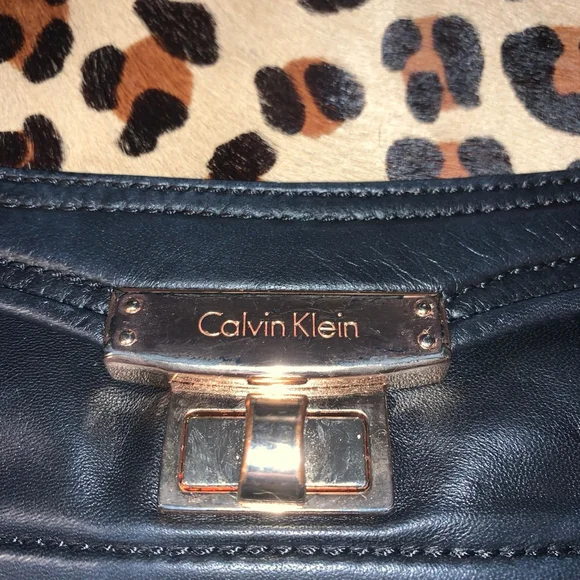 Women's Calvin Klein Black & Animal Print Crossbody Bag Small - Picture 13 of 13